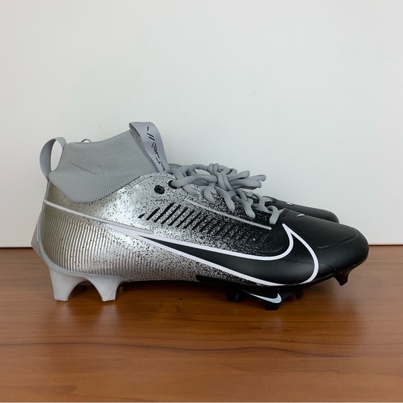 Nike Vapor Edge Pro 360 2 Football Cleats - Picture 2 of 13